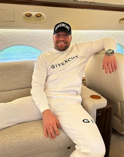 givenchy track suit conor mcgregro